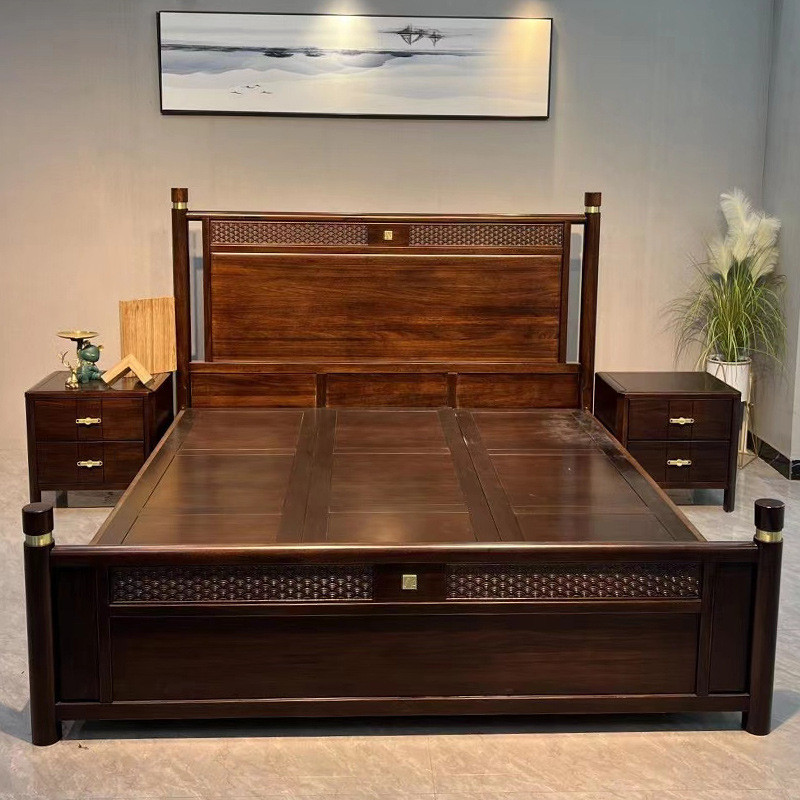Mẫu giường 1m8x2m gỗ óc chó phong cách cổ điển sang trọng 